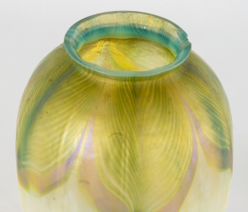 Tiffany Studios, New York Favrile Pulled Feather Shade